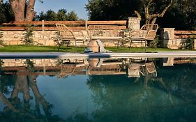 Gerakas Luxury Villas
